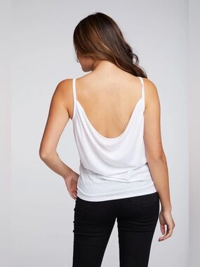 Chaser White Seamless Spaghetti Strap Camisole